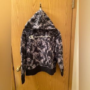 Girls children’s champion hoodie